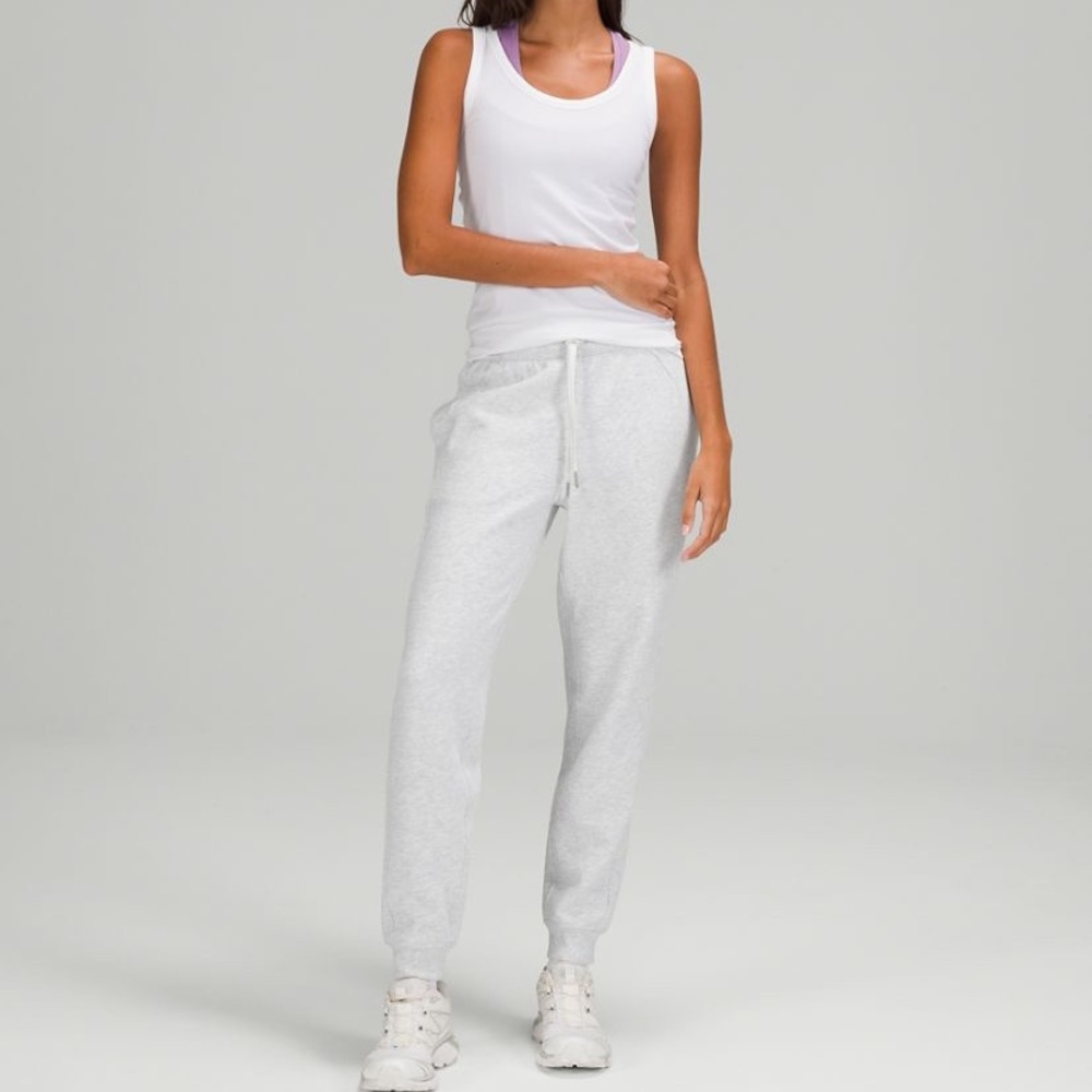 Scuba High Rise Jogger - Lululemon
